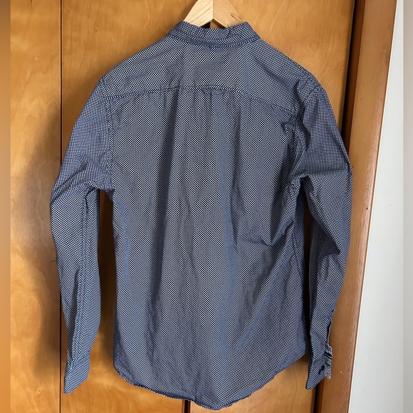 Men’s navy dress shirt - Picture 7 of 9